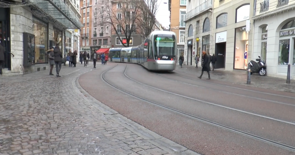 ZFE : les restrictions de circulation auto dans Grenoble Alpes Métropole