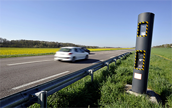 La privatisation des radars embarqués, une mesure au service d&#039;une logique de rentabilité