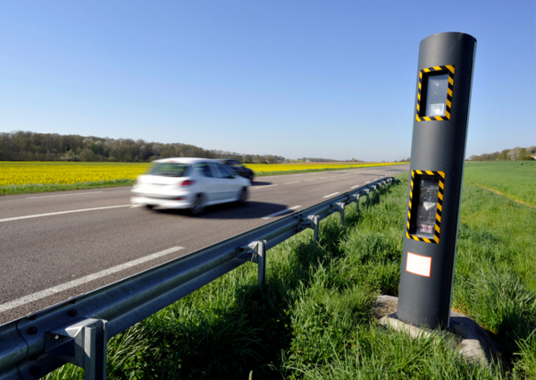 Mini-radars tourelles : la nouvelle invention pour renflouer les caisses de l’État !